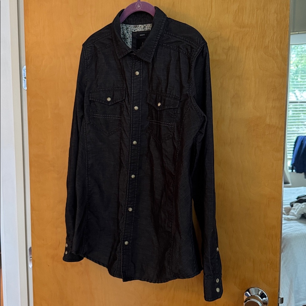 Men’s Prana button down - Picture 2 of 4